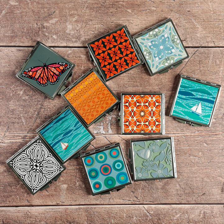 Suzanne Compact Folding Mirror